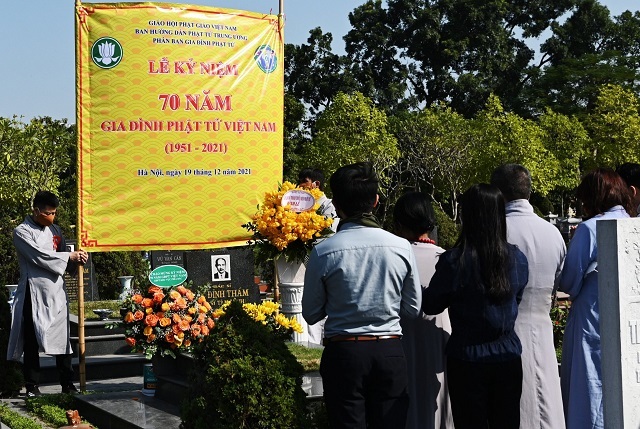 Hà Nội: Dâng hương tại nơi yên nghỉ Cư sĩ Bác sĩ Minh Tâm – Lê Đình Thám